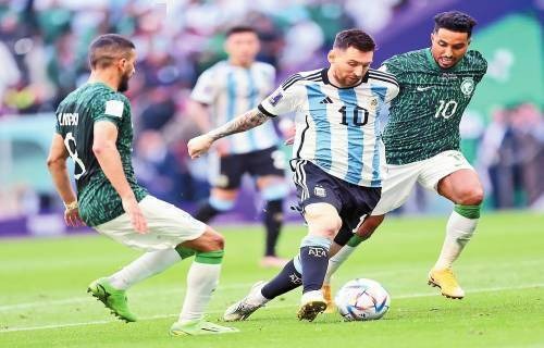 《最后的生还者2》解锁！玩家：一流游戏三流编剧